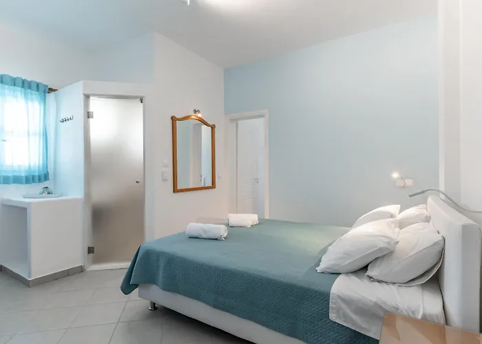 מלון דירות Crystal Naxos 1 At 4*