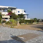 Crystal Naxos 1 At