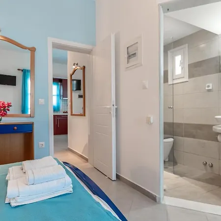 Crystal Naxos 1 At Mikri Vigla