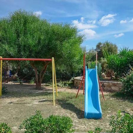 Aparthotel Crystal Naxos 1 At