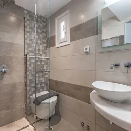 Crystal Naxos 1 At Апарт-отель 4*