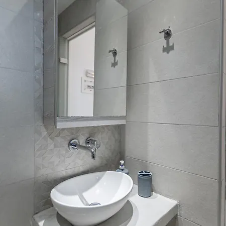 Апарт-отель Crystal Naxos 1 At 4*