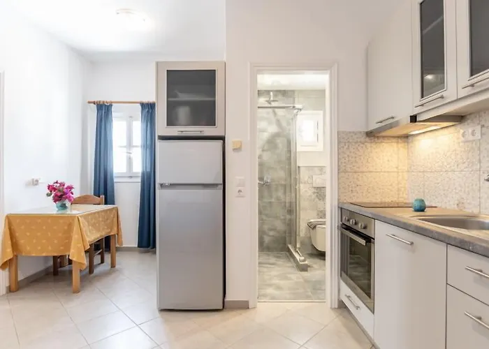 Crystal Naxos 1 At 4* ميكري فيغلا