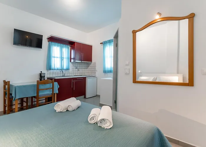 Crystal Naxos 1 At 4* ميكري فيغلا